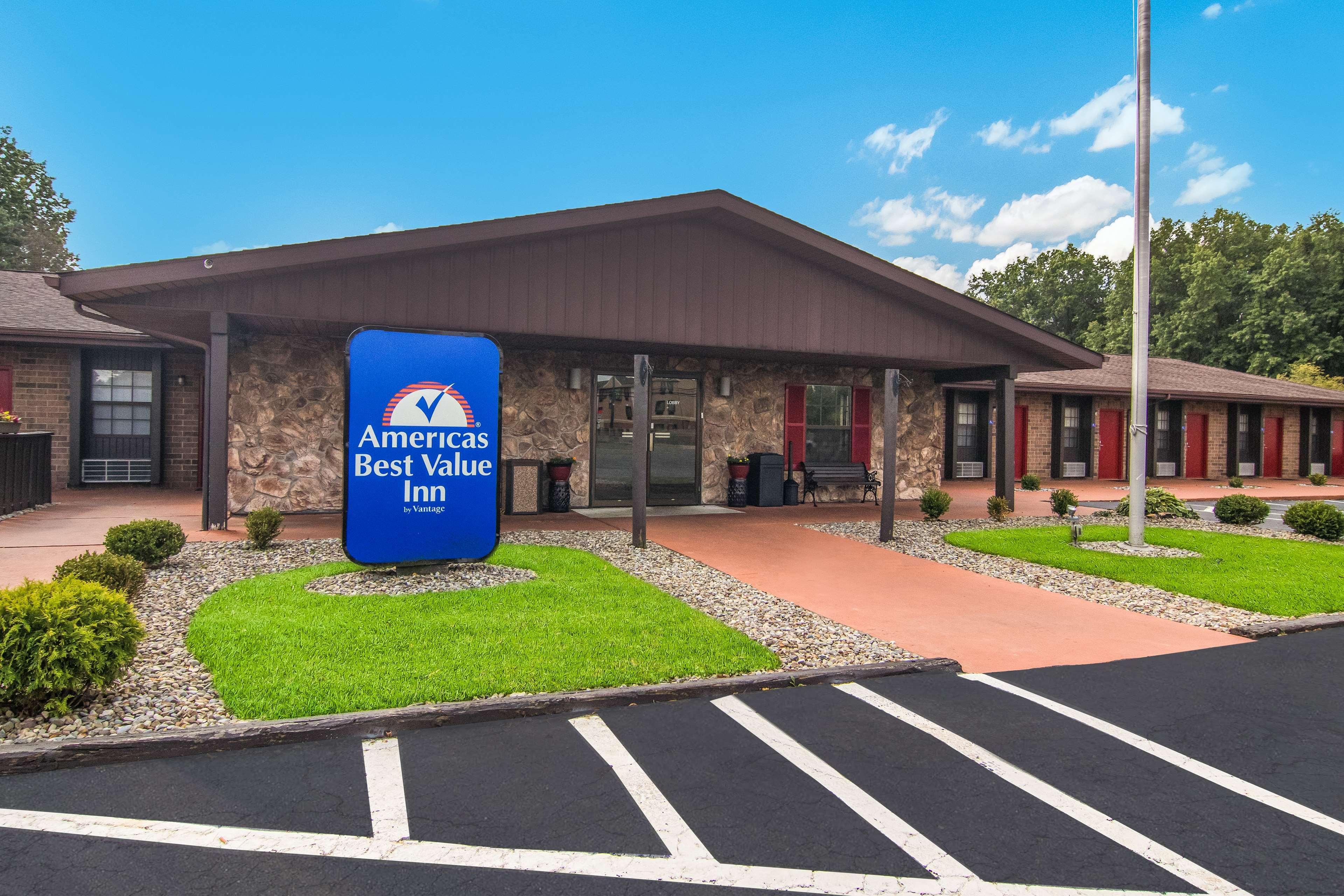 Americas Best Value Inn Alliance Exterior foto